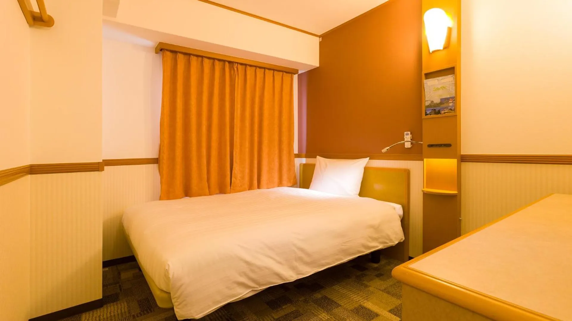 Toyoko Inn Tokyo Shinagawa Aomono-Yokocho-Eki 3*,  Japon
